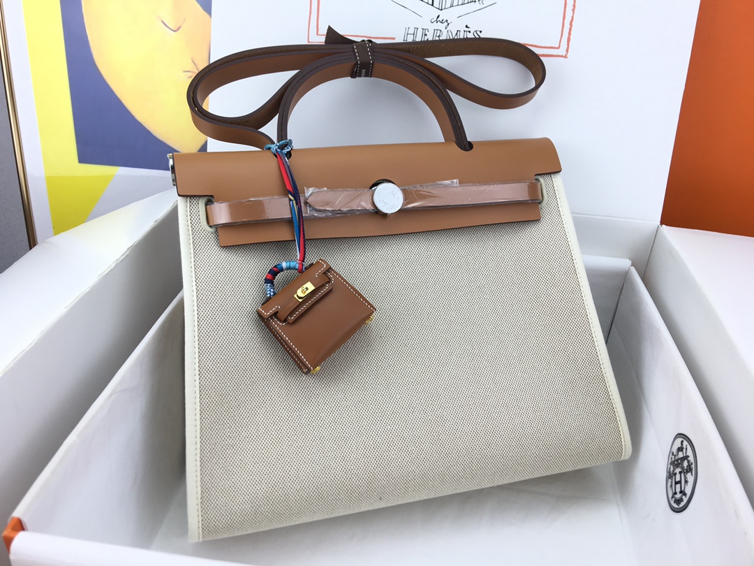 에르메스 에르백31 캔버스 화이트 골드브라운 은장